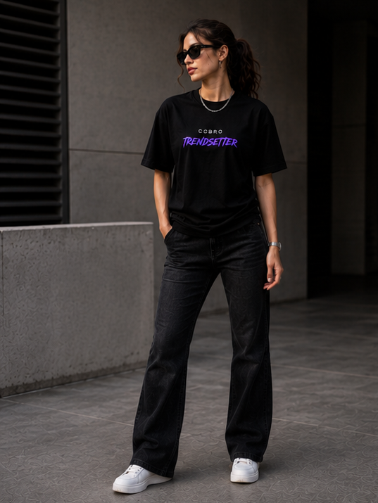 COBRO TrendSetter — Women’s Black Tee | Front Print